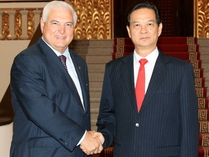 Finaliza presidente panameño Ricardo Martinelli visita oficial a Vietnam